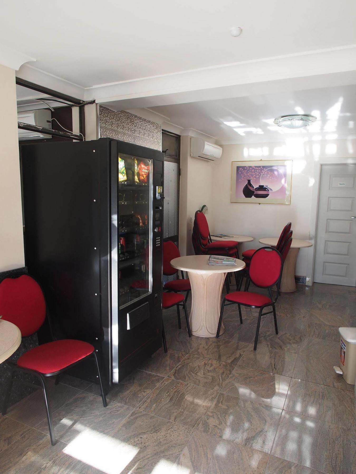 Linwood Lodge Motel Sidney Dış mekan fotoğraf